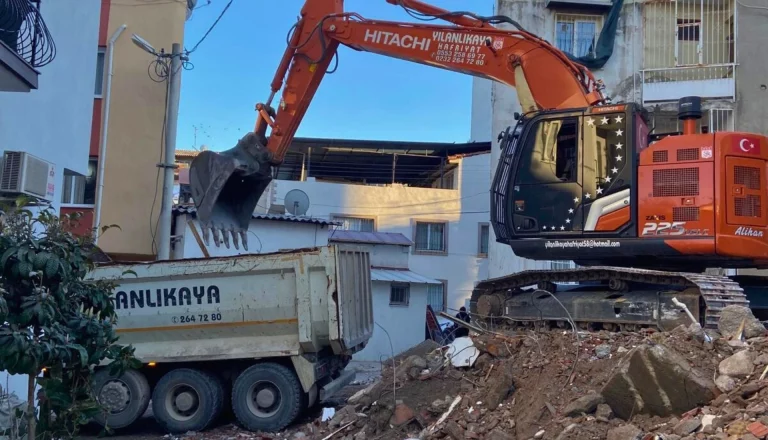 Güvenli ve Kontrollü Yıkım Çözümleri